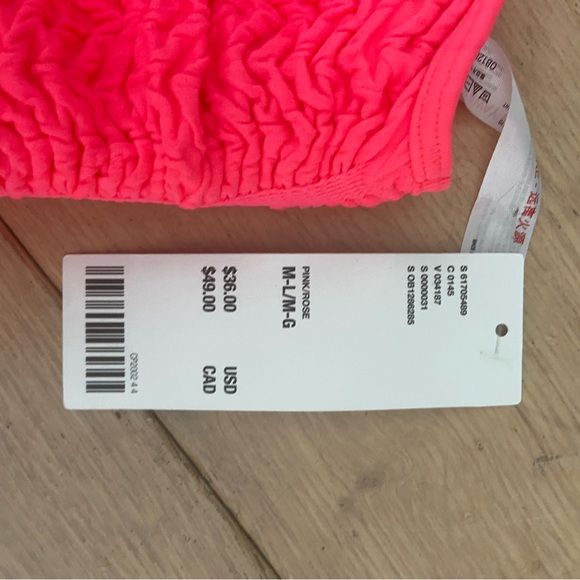 Urban outfitters strapless pink bikini - Picture 3 of 3